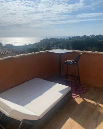 Appartement Superbe Duplex T3 Climatise Avec Terrasse Et Solarium, Magnifique Vue Et Golf *