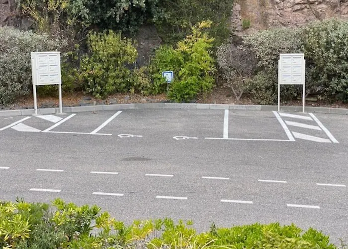Superbe Duplex T3 Climatise Avec Terrasse Et Solarium, Magnifique Vue Et Golf Lägenhet Saint-Raphaël