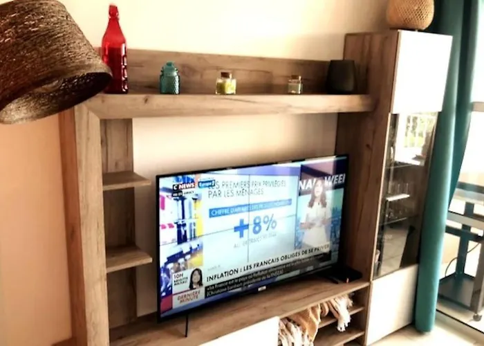 Lägenhet Superbe Duplex T3 Climatise Avec Terrasse Et Solarium, Magnifique Vue Et Golf Saint-Raphaël