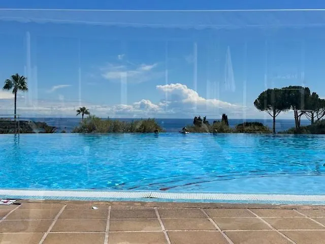 Superbe Duplex T3 Climatise Avec Terrasse Et Solarium, Magnifique Vue Et Golf * Saint-Raphaël